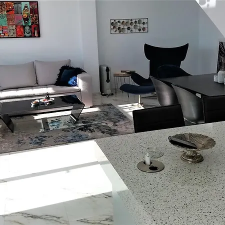 Casa Paraiso Apartment